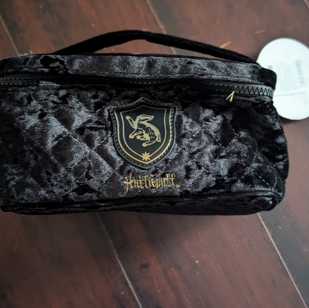 MINISO HARRY POTTER  MAKEUP BAG